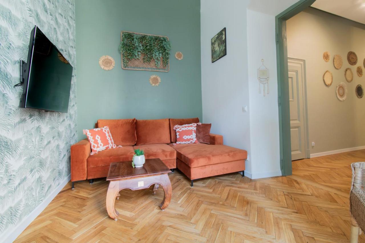 Modern Apartments Pilsudskiego Street Krakow Exterior photo